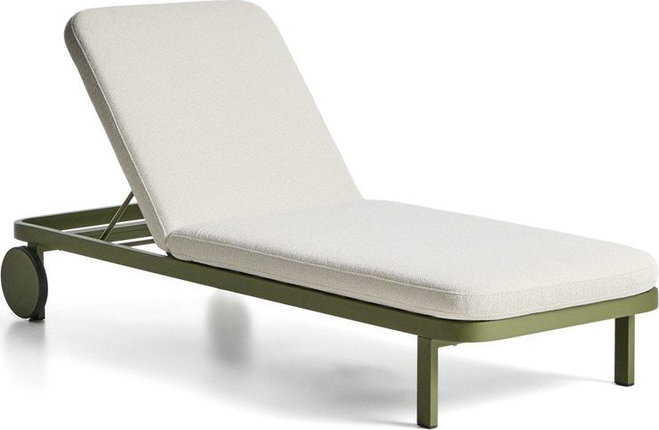 Zelené kovové polohovací zahradní lehátko Kionia – Kave Home