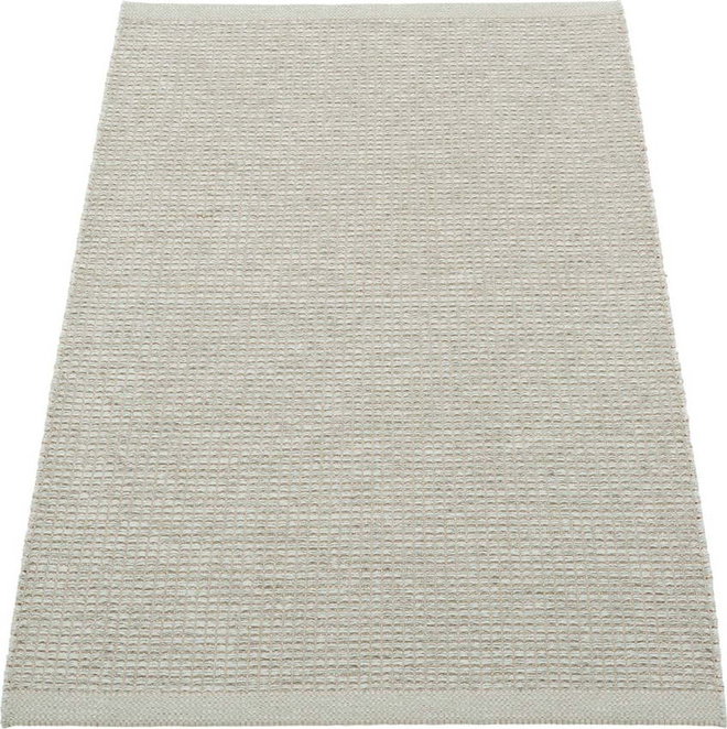 Světle zelený vnitřní a venkovní koberec 70x120 cm Emm Sage – Pappelina
