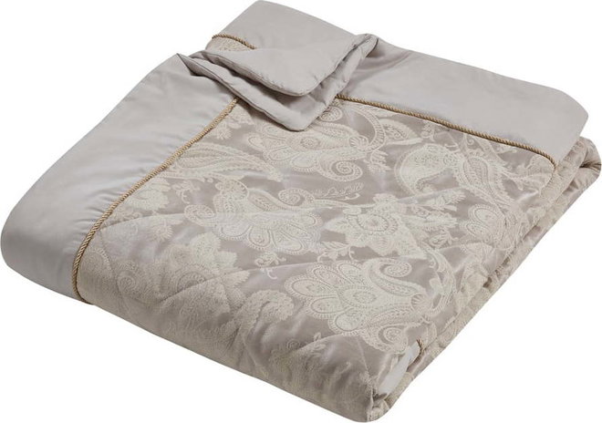 Béžový prošívaný přehoz z žakáru 240x260 cm Opulent Jacquard – Catherine Lansfield