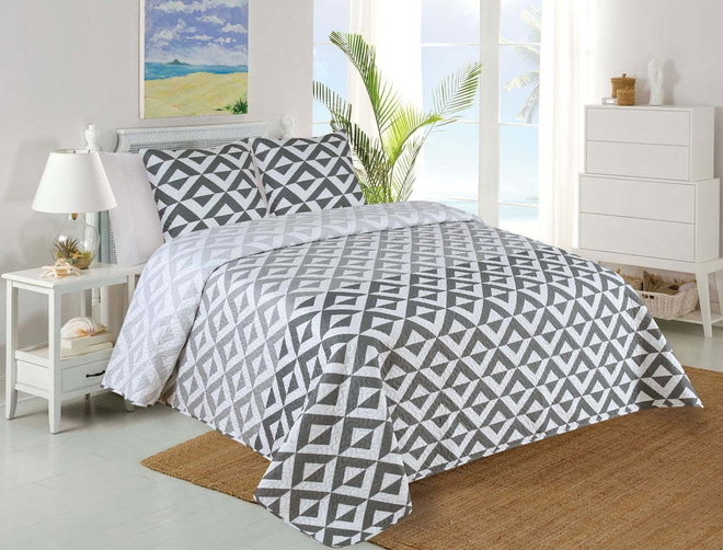 Bílo-šedý prošívaný set přehozu a povlaku na polštář 220x240 cm Casilla – My House