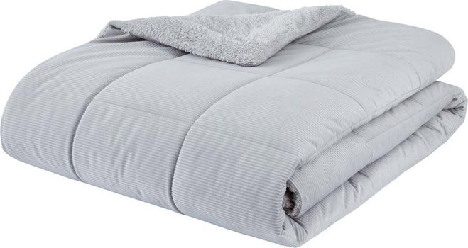 Světle šedý prošívaný přehoz z mikroplyše na dvoulůžko 200x220 cm Cosy Cord – Catherine Lansfield