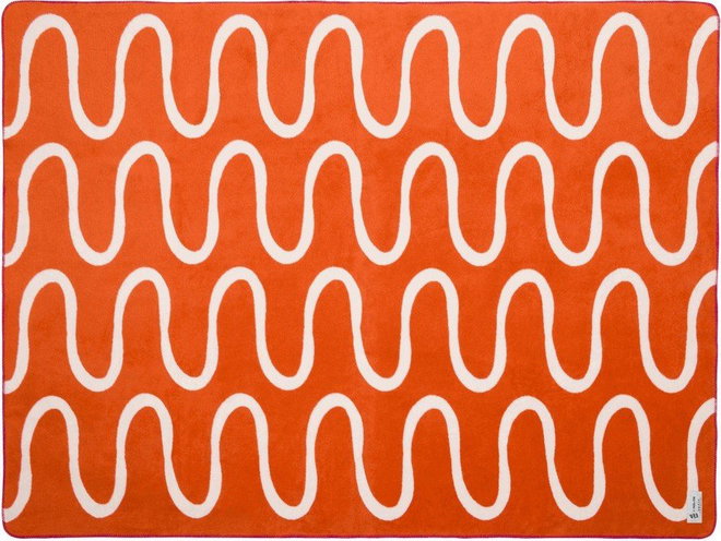 Oranžová deka 150x200 cm Swirl – noo.ma