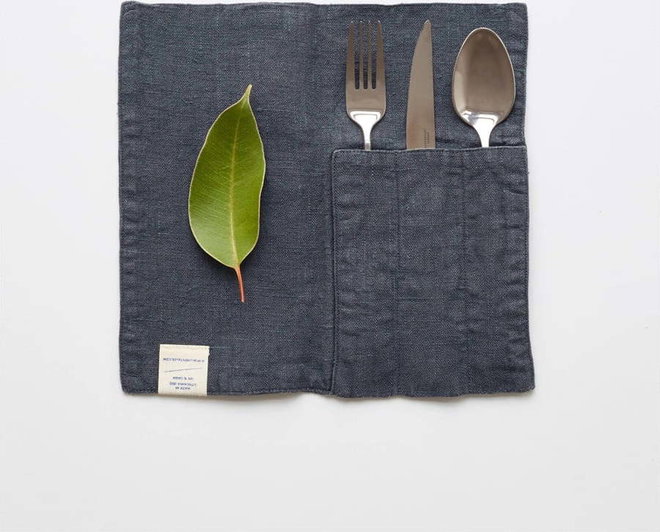 Lněná kapsa na příbor 2 ks 23x23 cm Dark Grey – Linen Tales