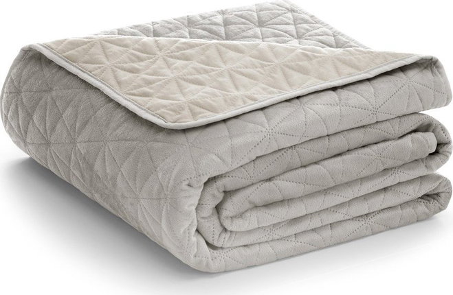Šedobéžový sametový prošívaný přehoz 170x210 cm Laila – Restilo
