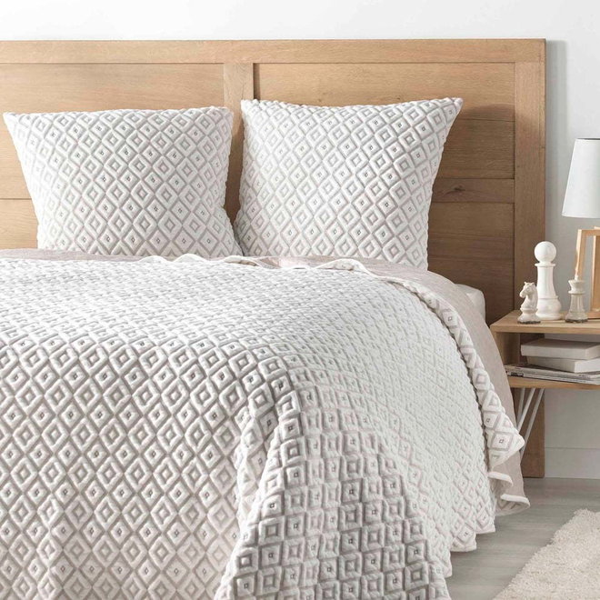 Bílý/béžový set přehozu a povlaku na polštář jersey 240x260 cm Joana – douceur d'intérieur
