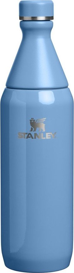 Modrá termoláhev z nerezové oceli 600 ml All Day Slim Bottle Blue Sky Gloss – Stanley